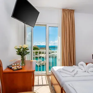 3* Hotell Adria